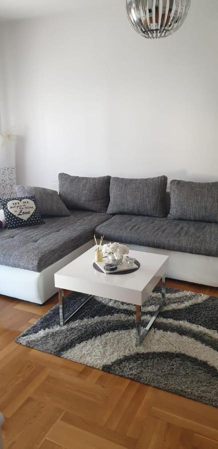 Apartman Aura Zagrzeb Zewnętrze zdjęcie
